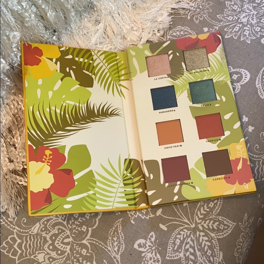 Alamar Cosmetics Eyeshadow Palate